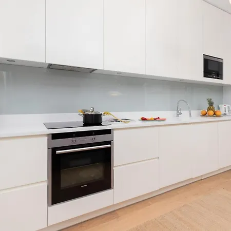 Apartment Neptun Park Spacious 3-bedroom By Renters