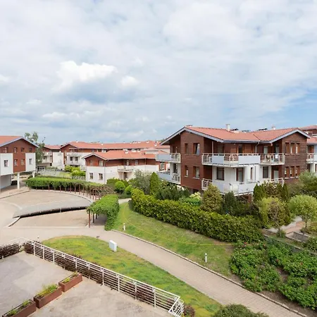 Apartment Neptun Park Spacious 3-bedroom By Renters